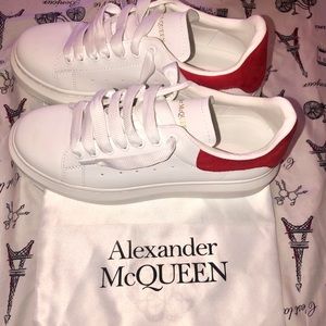 Alexander McQueen Oversized Sneaker